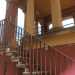La scala esterna che dal terrazzo della villa conduce al torrino